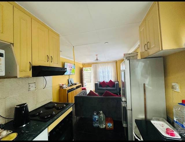 5 BEDROOM HOUSE FOR SALE IN ORMONDE VIEW